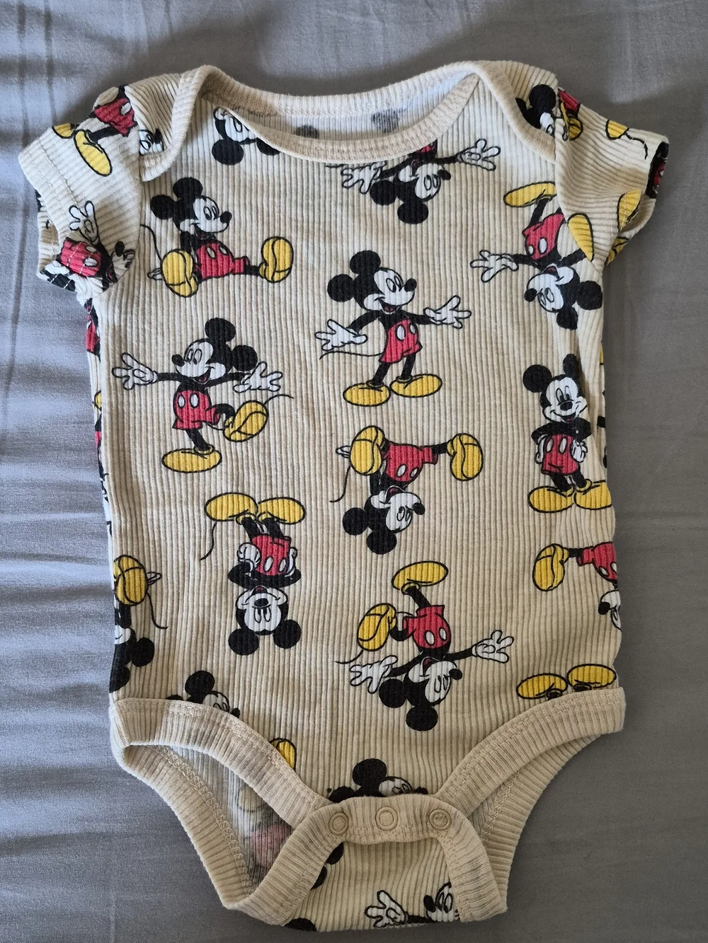 Mickey Mouse 3 Piece Set 0-3 Months